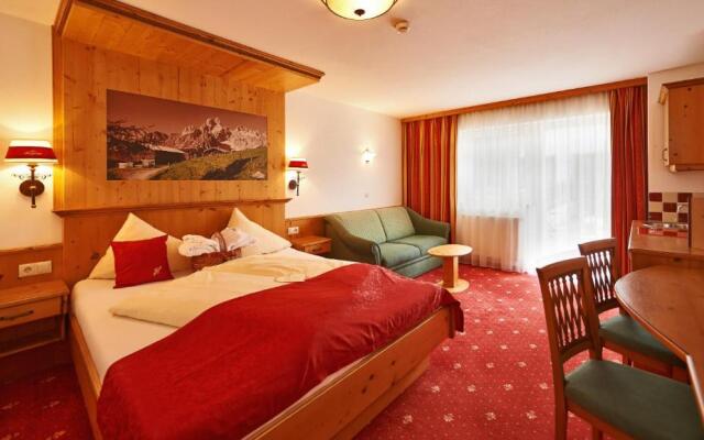 Hotel Bergzeit