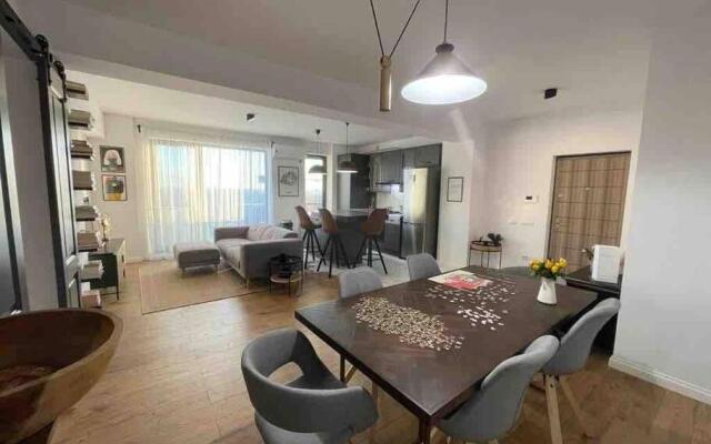 Modern 2-bedroom apartment in new residence