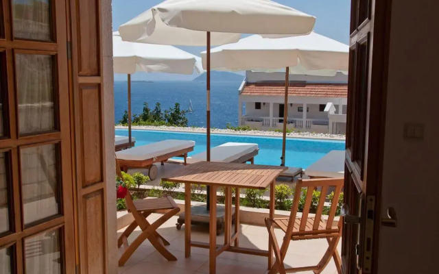 Lycia Hotel