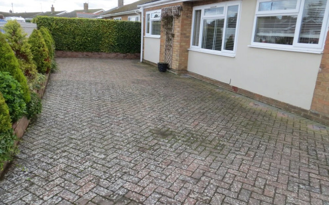 Tabusintac......lovely 2 Bedroom Bungalow