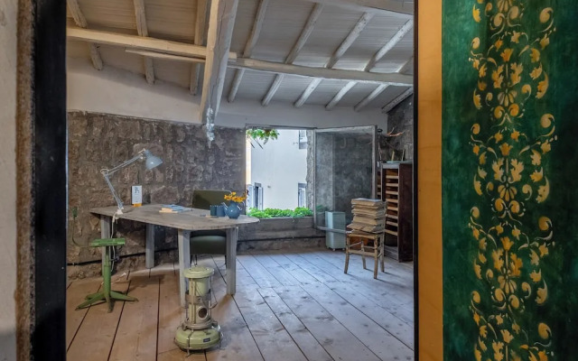 Inter Artes House and Suite