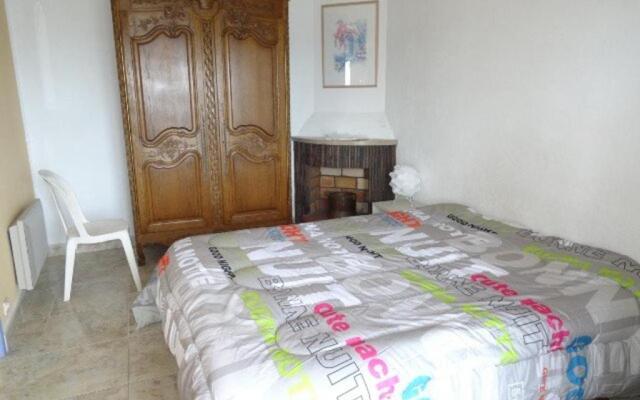 Appartement Hyères, 4 pièces, 6 personnes - FR-1-335-92