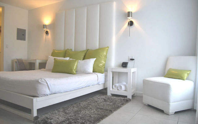 Royal Palms Resort & Spa