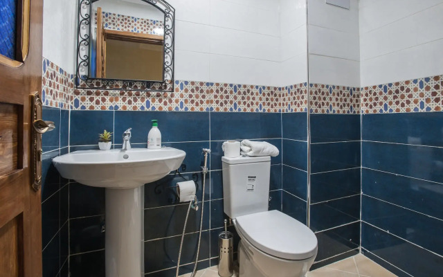 Puerta Azul