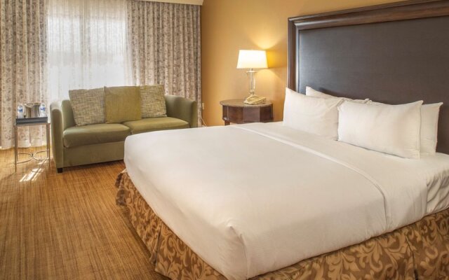 Hilton St. Louis Airport