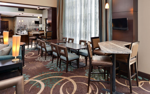 Staybridge Suites O'Fallon Chesterfield by IHG