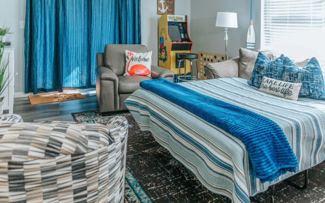 Updated Branson Condo w/ Indoor Pool Access!