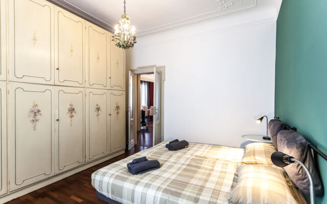 Temporary House - Stazione Centrale