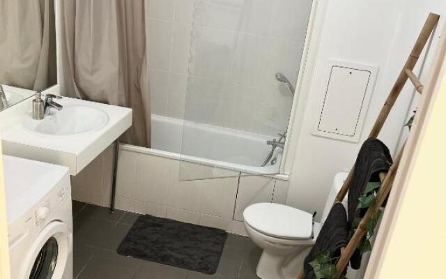 F2 Charmant avec Grande Terrasse