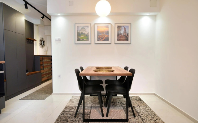 River & Bike Apartment