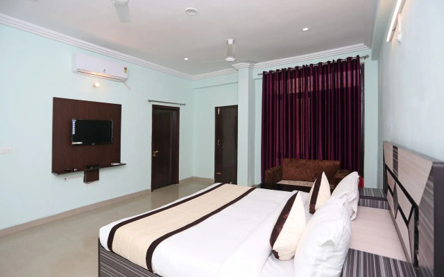 Raj Inn By OYO Rooms