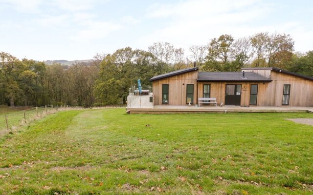 Number 10 Lime Lodge