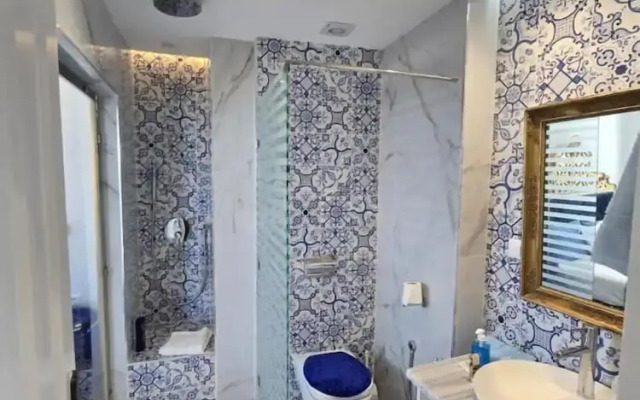 Luxurious Sea View With Private Beach in Gammarth Marsa
