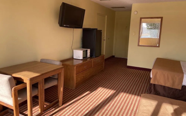 Spanish Peaks Inn