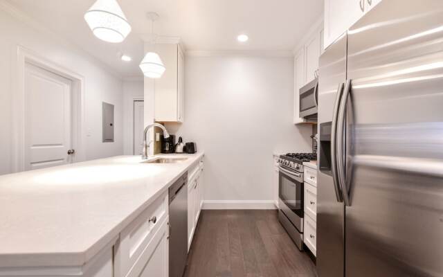 Bluebird Suites on L Street