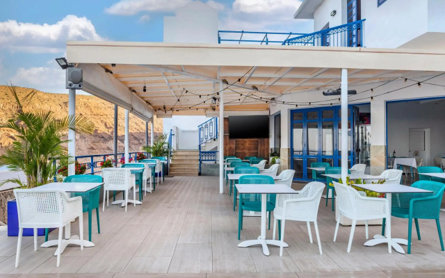 Club Cala Blanca
