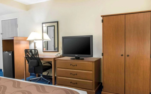 Days Inn by Wyndham Penn State