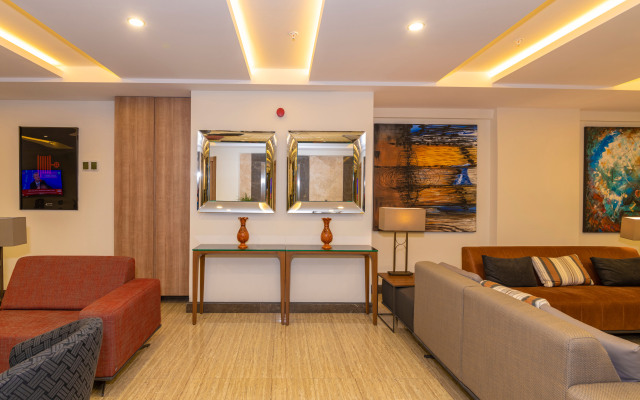 38 Hotel