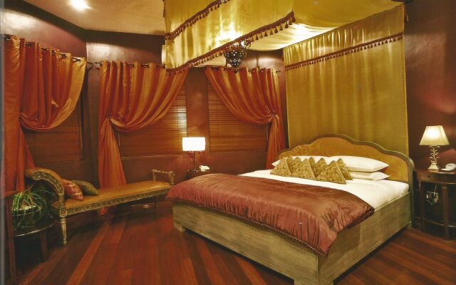 Indulgence Restaurant & Living