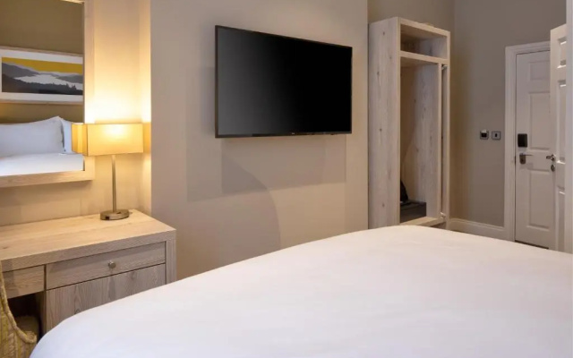 The Ro Hotel