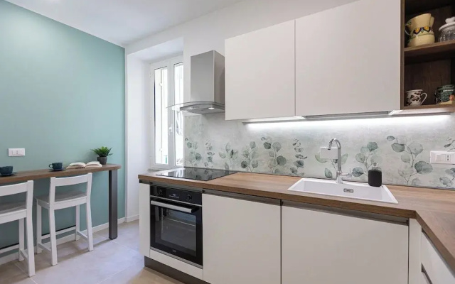 Rental in Rome Colosseo Modern Apartment