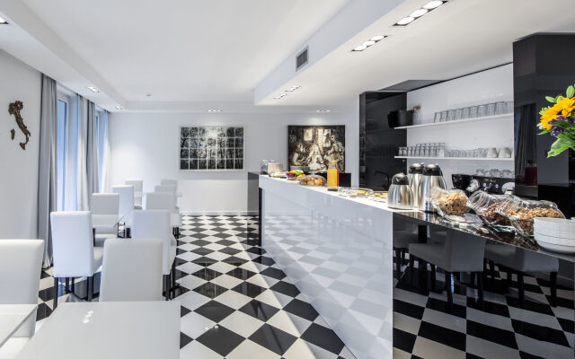 Studio Inn Centrale & Milano Urban Padel Hotel