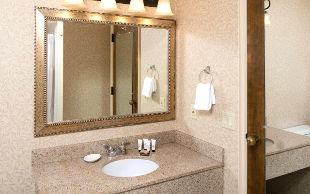Red Lion Hotel Redding
