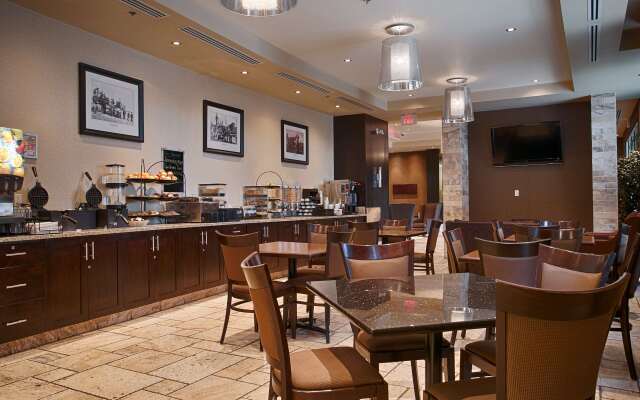 Best Western Sunrise Inn & Suites