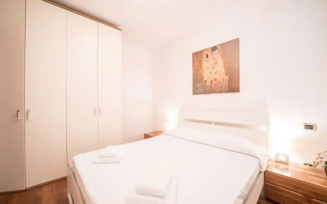 Bright Apartments Desenzano - Caravelle Pool