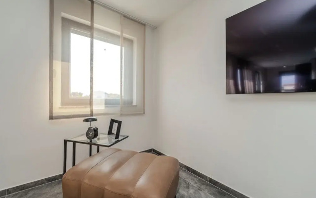 Penthouse Adela