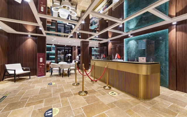 Marisstone Hotel Villa