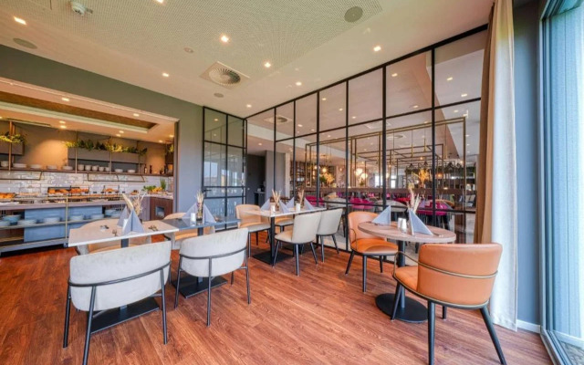 FourSide Hotel Ringsheim, Trademark Collection by Wyndham