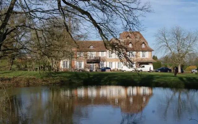 Chateau de Saint Aubin sur Risle