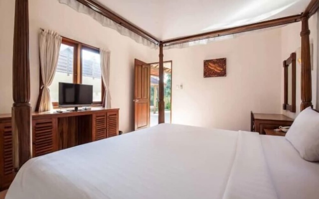 PB - Villa 4 - 2BR · 2-BR Private Pool Villa Walk to Seminyak Beach – Guest Rooms – Kerobokan Kelod