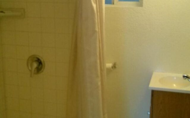Economy Inn