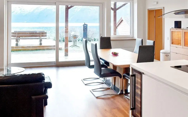6 Person Holiday Home in Eidsvag