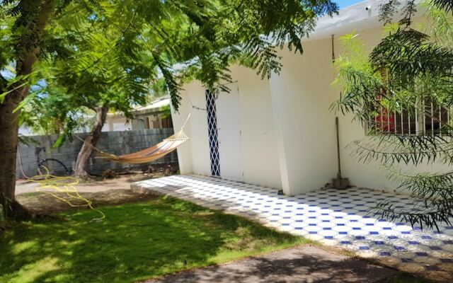 House With 3 Bedrooms in Saint-gilles les Bains, With Wifi