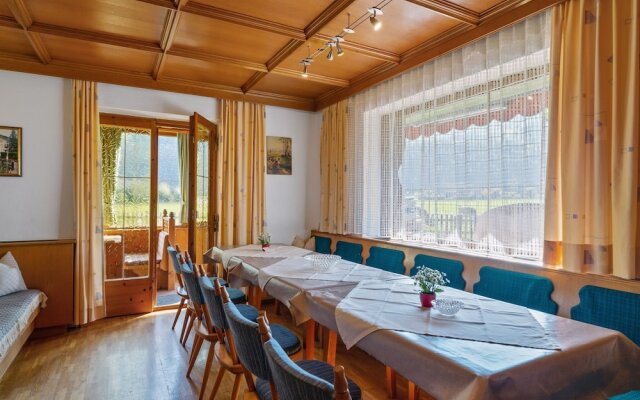 Vibrant Apartment Near Ski Area in Zell am Ziller