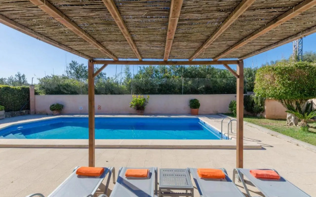 Villa Pula Viñas