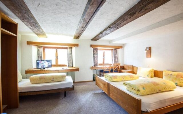 Hotel Piz Tambo