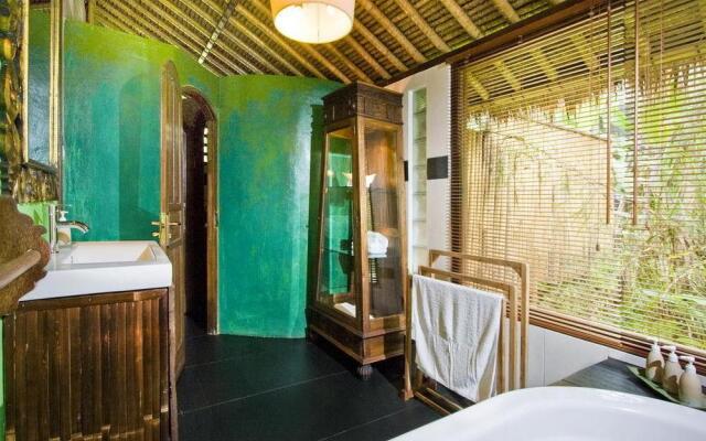 Villa Kunang Kunang
