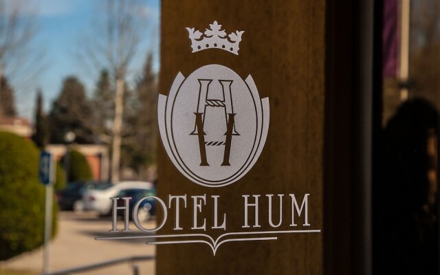 Hotel HUM