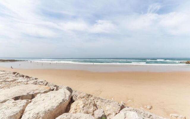 Vita Portucale ! Costa Caparica Triplex w/ Terrace