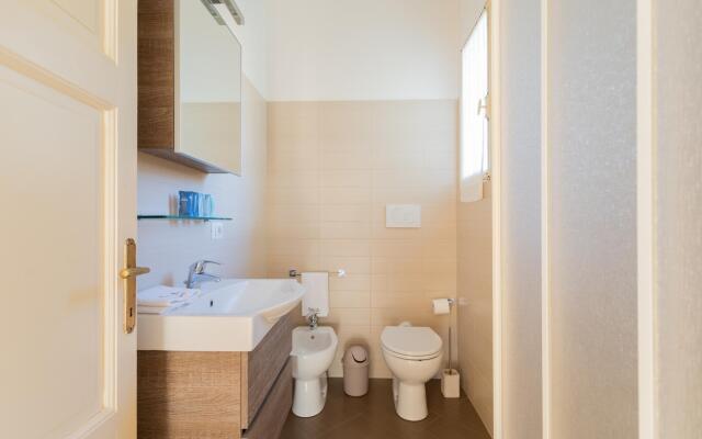Villa Ida in Lenno with 3 bedrooms and 2.5 bathrooms
