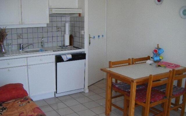 Appartement Royan, 2 pièces, 4 personnes - FR-1-494-89