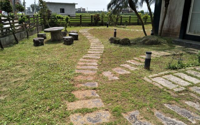 Lu He Feng Homestay