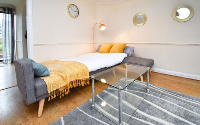 Chique Properties - Forrabury House