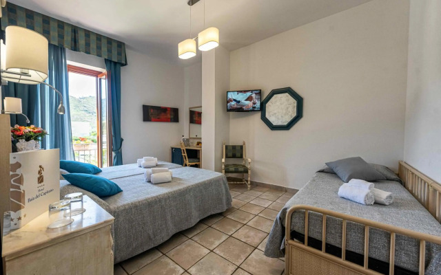 Hotel Baia Del Capitano