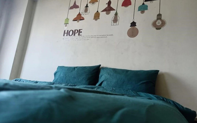 X-pressbedroom Mutiara Bekasi