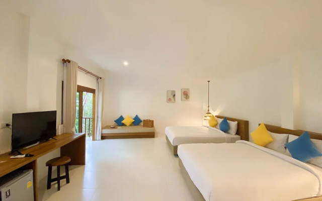 Issara Beach Resort Beachfront Zone